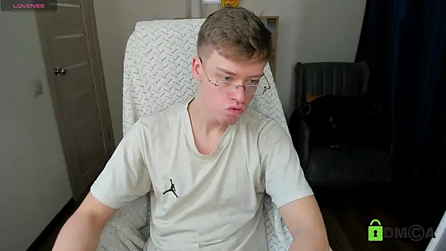 Harm_Dick's cam snapshot