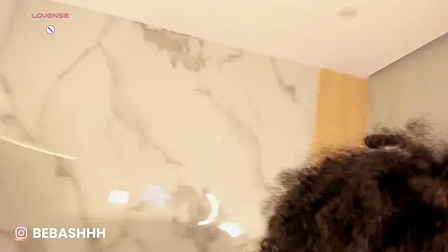 Fyre_divine's cam snapshot