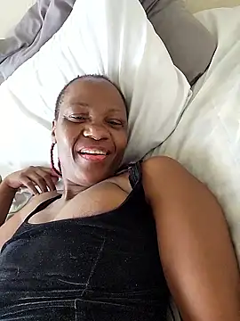 Mommy_Sienna's cam snapshot