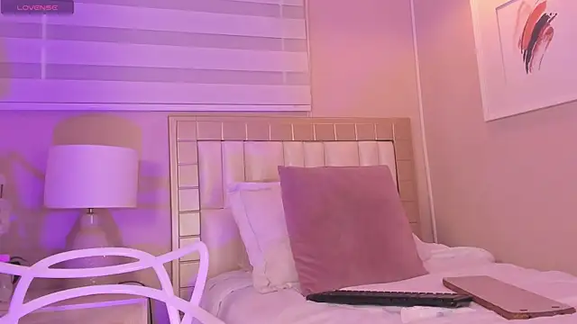 isabela__x's cam snapshot