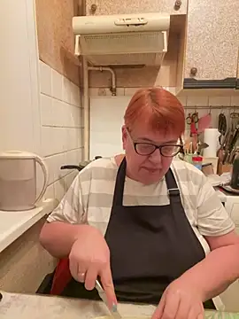 Klio5678 live sex cam