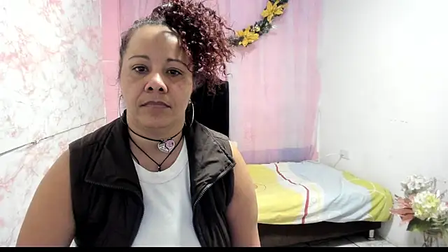 Brunette_sasha's cam snapshot