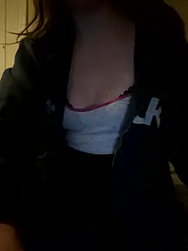 KittieCreme's cam snapshot