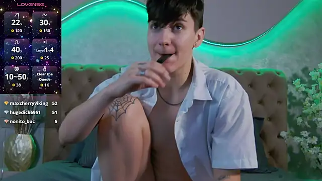 ravenryx's cam snapshot