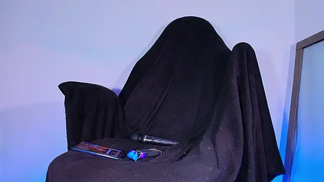 KaelMoreau's cam snapshot