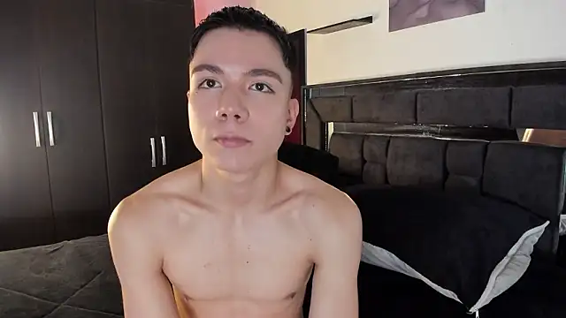 alanblack1's cam snapshot