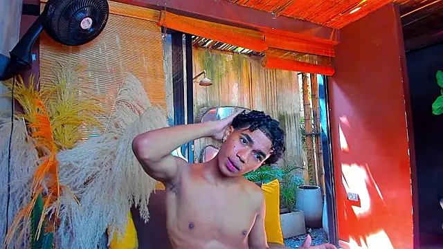 AlanCutee live sex cam