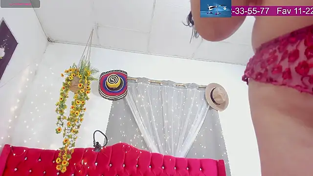 Angelicvill's cam snapshot