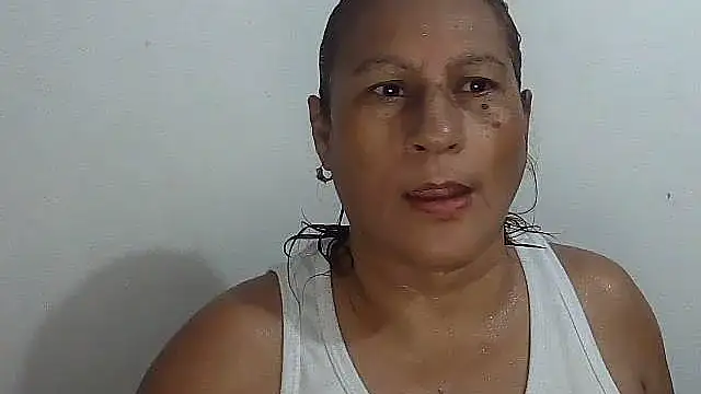 charrysexy1's cam snapshot