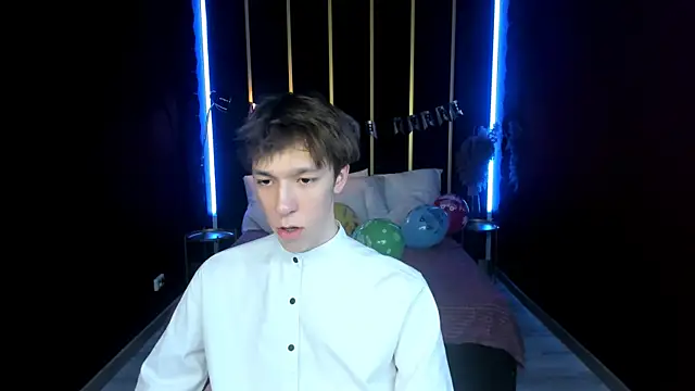 MarkBranston live sex cam