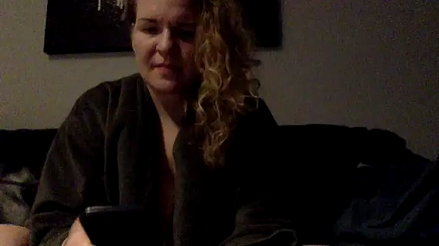 less-is-moore live sex cam