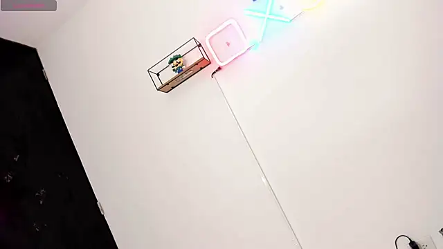 eileen_tanihara live sex cam