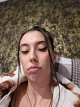 Virgin_Pussy_SquirtX's cam snapshot