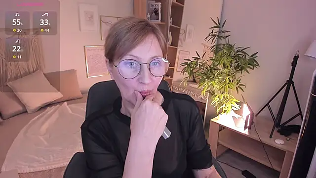 Paris_Cherry live sex cam