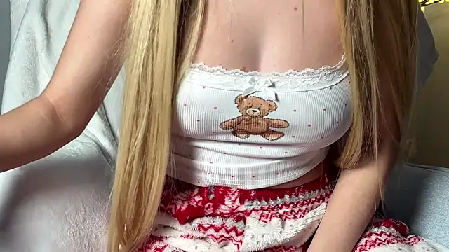 PickBlond live sex cam