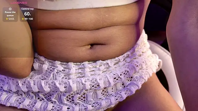 Dulce_Stormy's cam snapshot