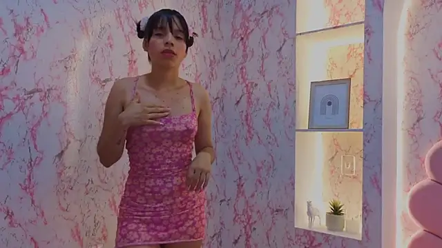 IssaSkinny's cam snapshot