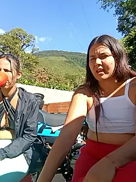 Abril-cloud2026's cam snapshot