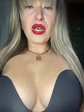 Kittenforyou live sex cam