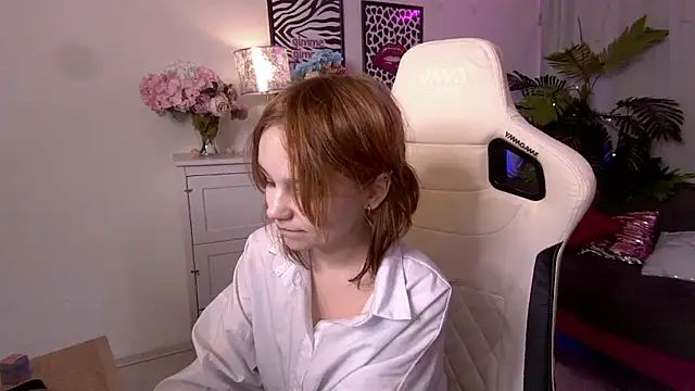 Staymonica's cam snapshot