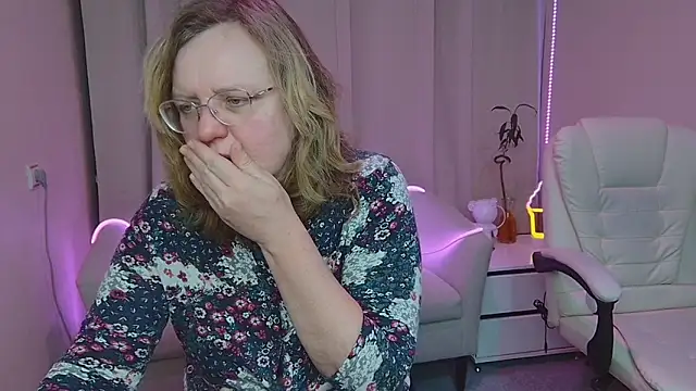 VestaWoody's cam snapshot