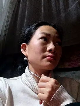 gio-thu's cam snapshot