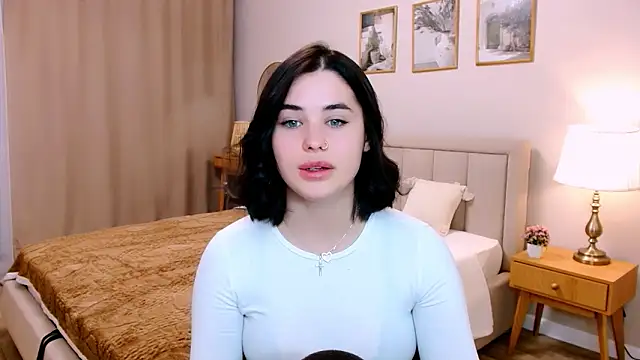 lil_angel_'s cam snapshot