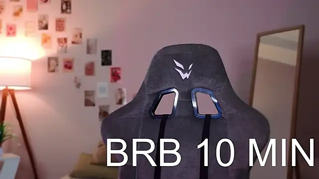 dinnerwithflowers's cam snapshot