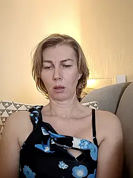 stellahere8's cam snapshot