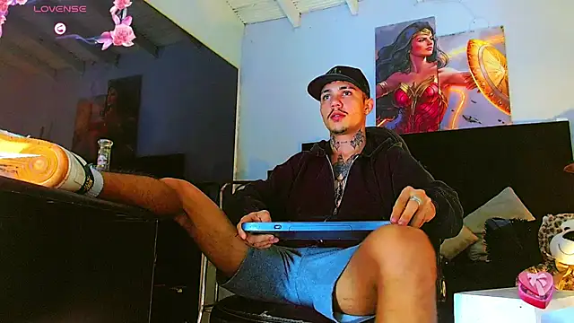 HannibalLester live sex cam