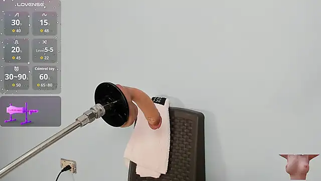 lola_clit's cam snapshot