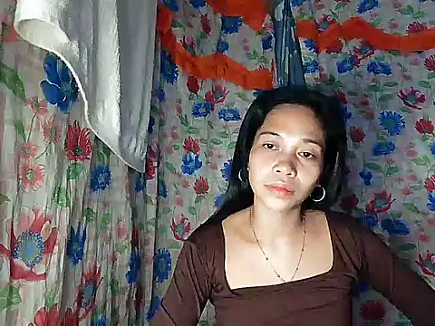 PinaySkinnyGirl live sex cam