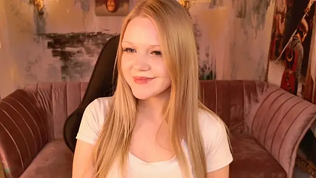 ChloeWhite live sex cam