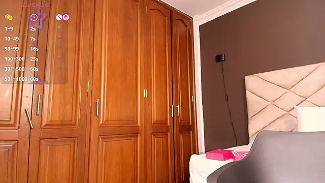 Raquel_jones's cam snapshot