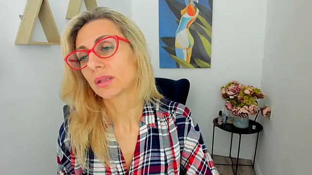 MuseOfStage's cam snapshot