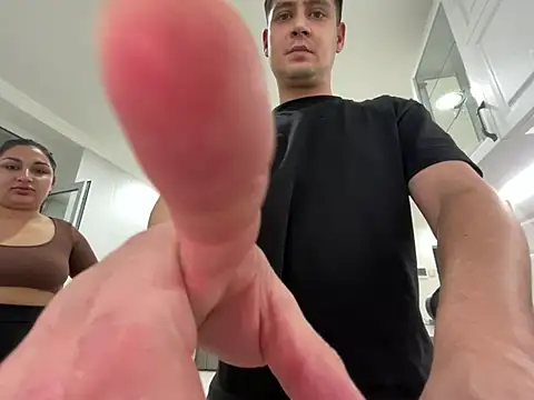 Sinaya-3 live sex cam