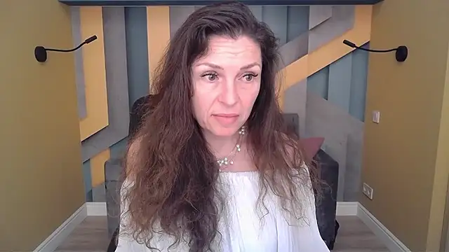 EllaLong's cam snapshot