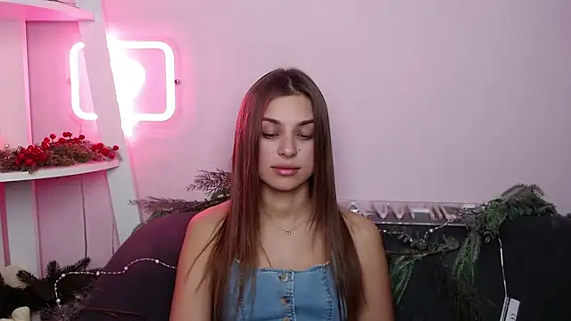 MilanaAngelAs live sex cam