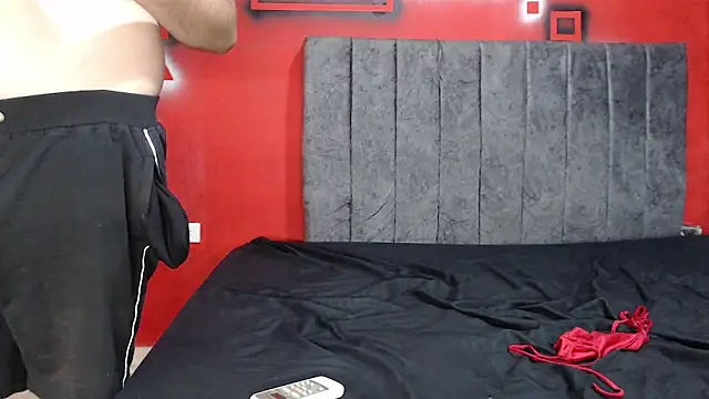 FerneyManti live sex cam