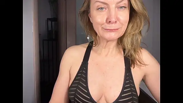 RachellAmazing's cam snapshot