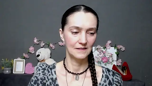 TayaFinch live sex cam