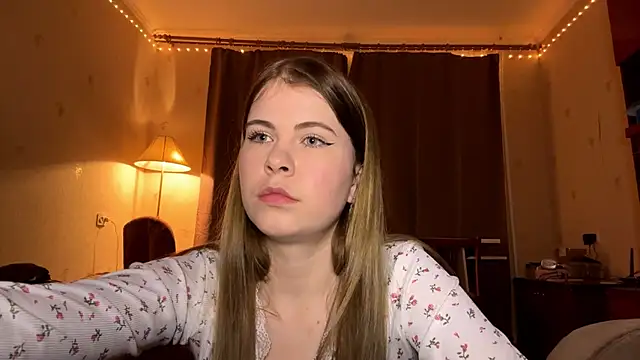 MaevAmy's cam snapshot