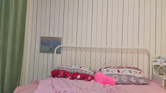 BellaLewter's cam snapshot