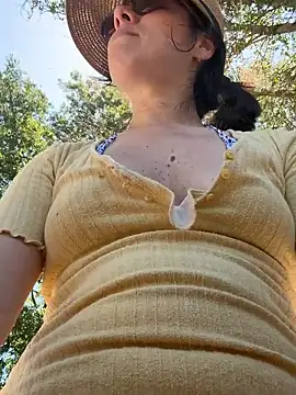 Reinacatchile live sex cam