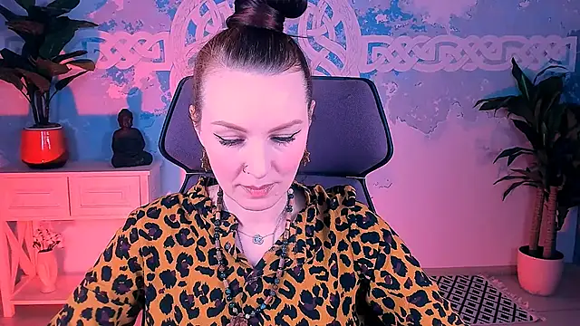 VandaRossi live sex cam