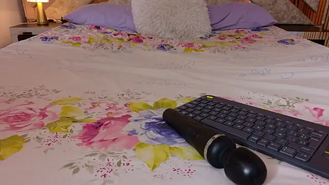 _miss_khloe live sex cam