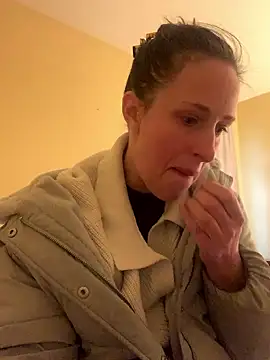 Funtime607's cam snapshot