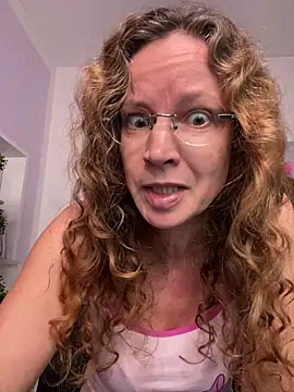 AnnikaRose live sex cam