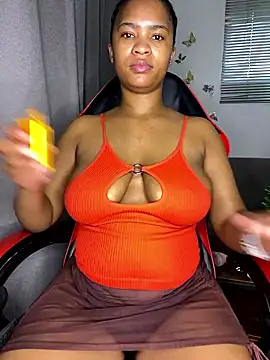 _Fifi's cam snapshot