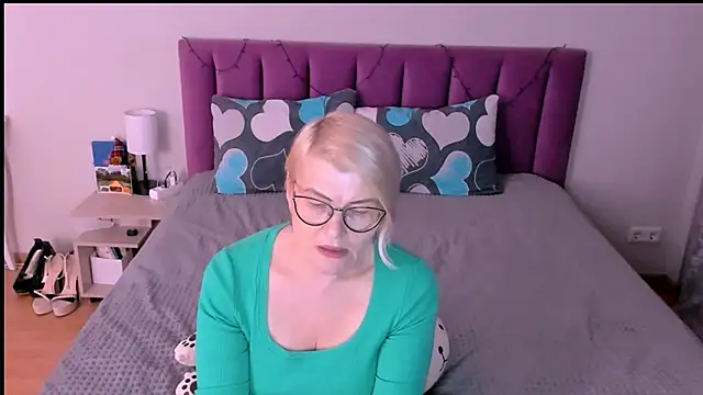 sabrinamacmarren's cam snapshot